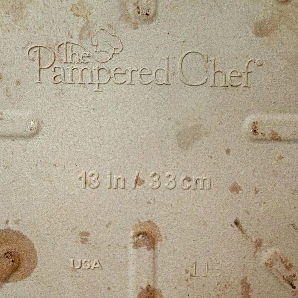 Pampered Chef 13” Round Pizza Baking Stone Stoneware Made in USA